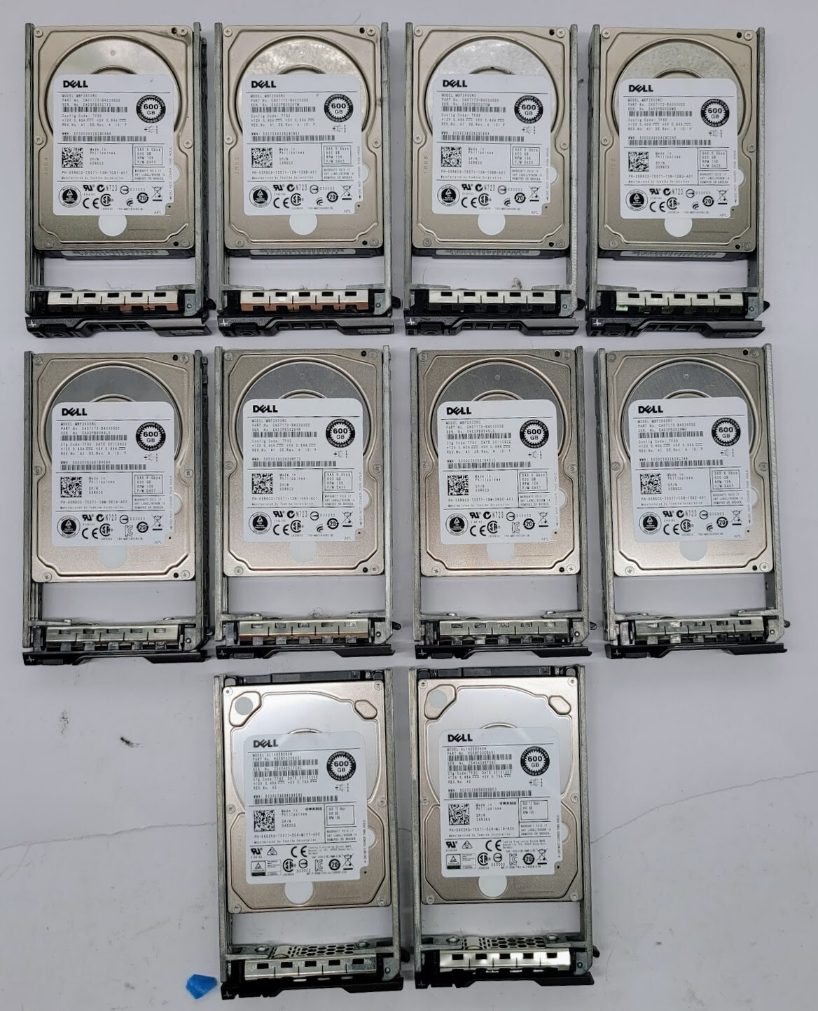 SAS-Lot of 10 Dell 2.5" SAS 600GB HDD different brands check the description