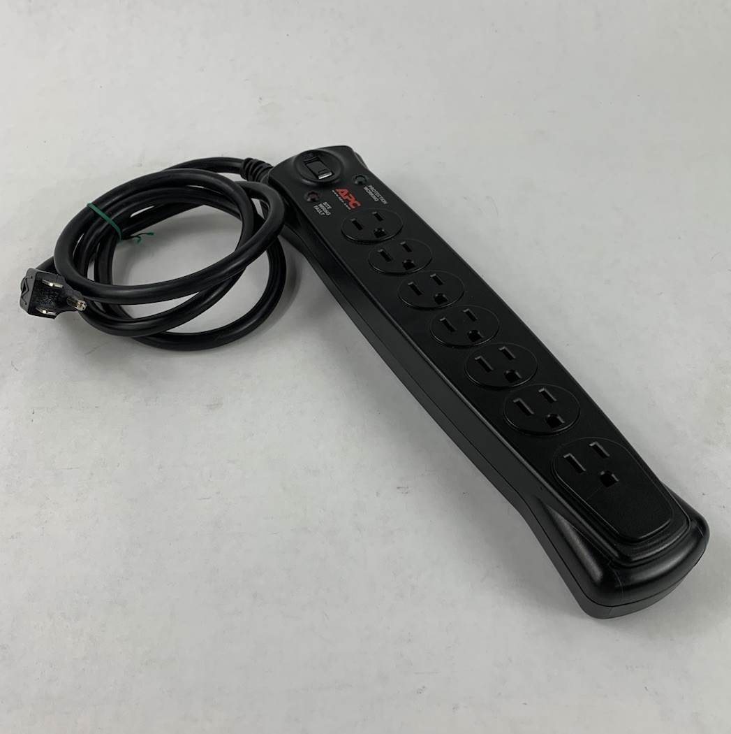 APC P74 7-Outlet 120V 15A 50/60Hz Surge Protector - Tested