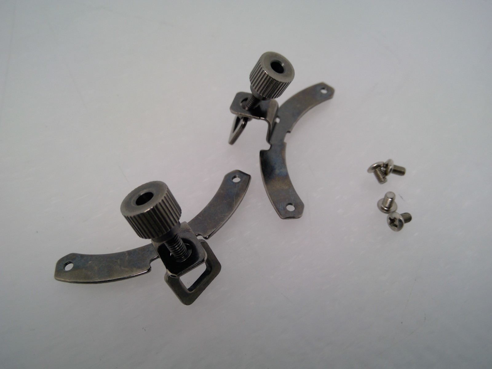 NEW CPU Mounting Bracket Clips for AMD AM4 Cooler -Fixing Buckle Holder Set Read