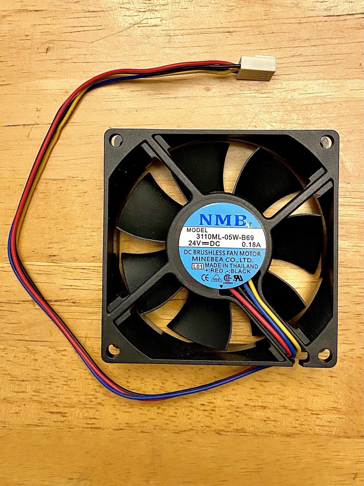 4-Wire 24v Cooling Fan Inverter Fan 80mm X 80mm X 38mm - 3110ML-05W-B69