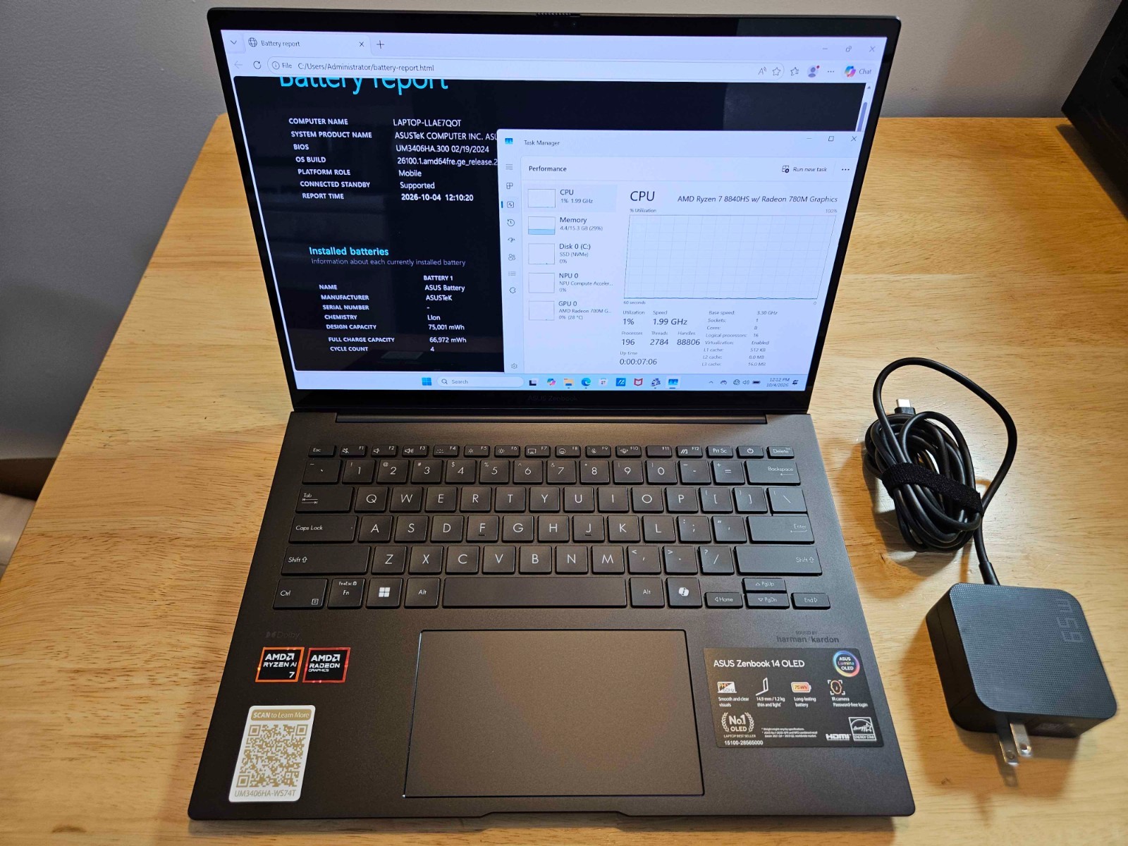 ASUS Zenbook 14" WUXGA Touchscreen Ryzen 7 8840HS 16GB 512 GB SSD UM3406HA-WS74T