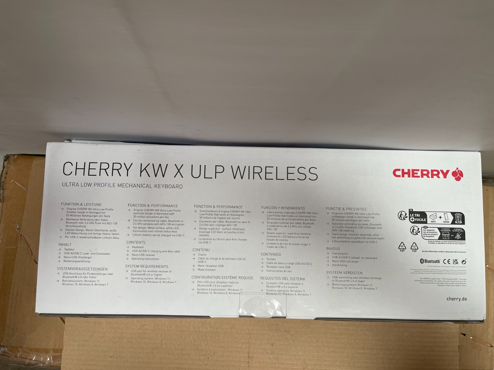 Cherry Americas G8U-27000LTBUS-2 Ultra low-profile high-end keyboard