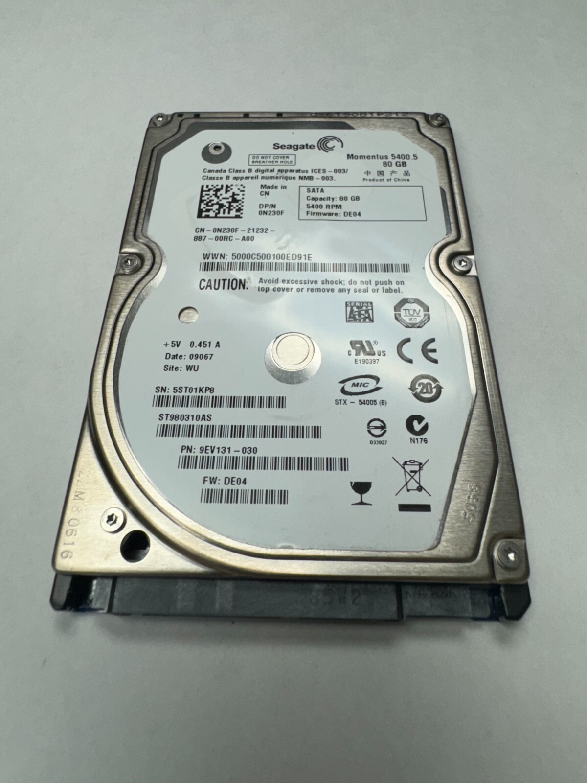 HITACHI 80 GB 5400 RPM SATA 2.5" (HTS541680J9SA00) Internal Hard Drive HDD  FS