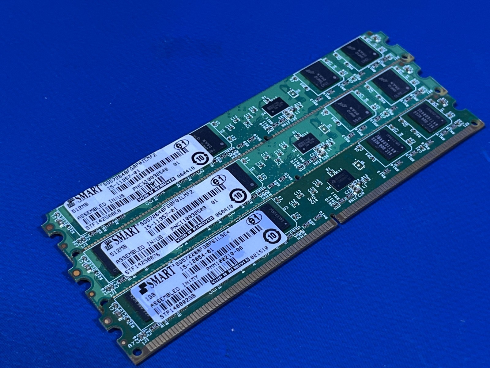 SMART (2) 512MB  (1) 1GB 15-11357-01 DDR2 RAM MEMORY LOT OF 3