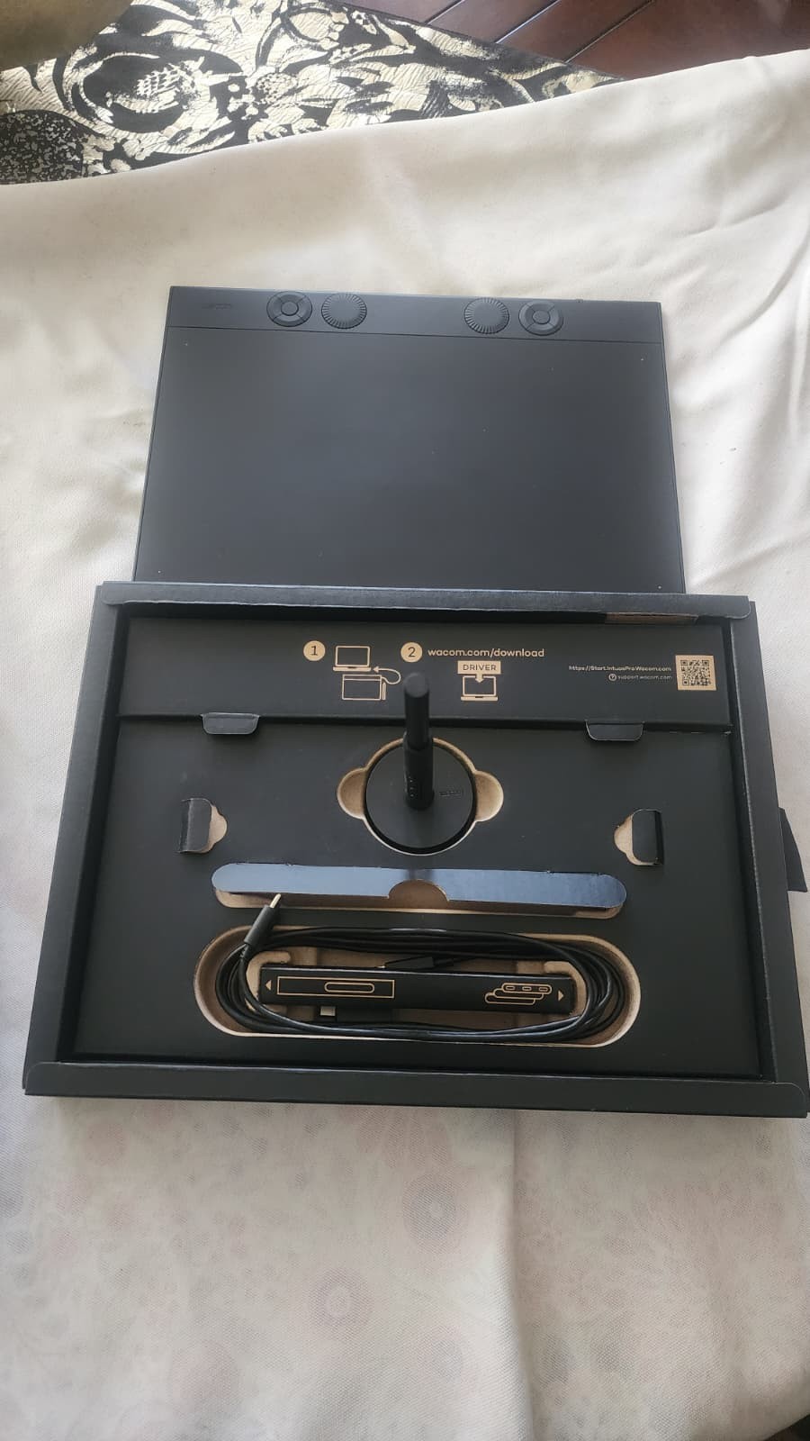 NEWEST Wacom Intuos Pro Medium, Open Box