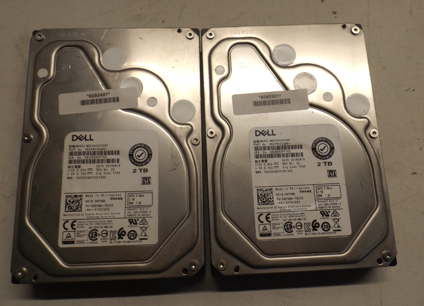Lot of 2 Dell 2 TB SAS 3.5 Hard Drive MG04ACA200NY