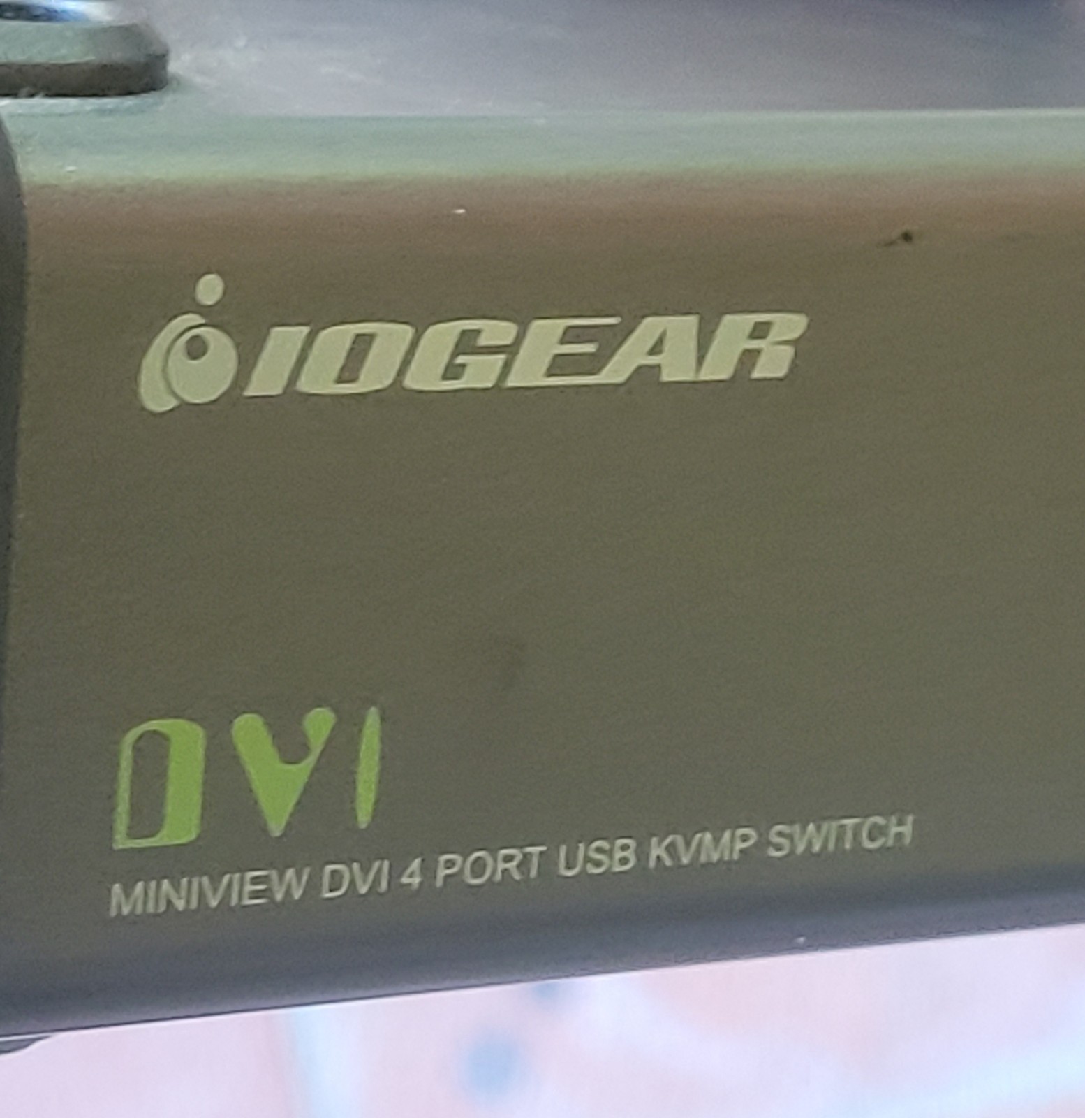 Iogear GCS1764 Miniview DVI 4-Port USB KVMP Switch - No Power Supply