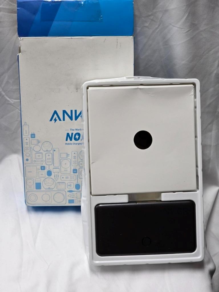 Anker A83K8 USB 3.0 HDMI KVM Switch