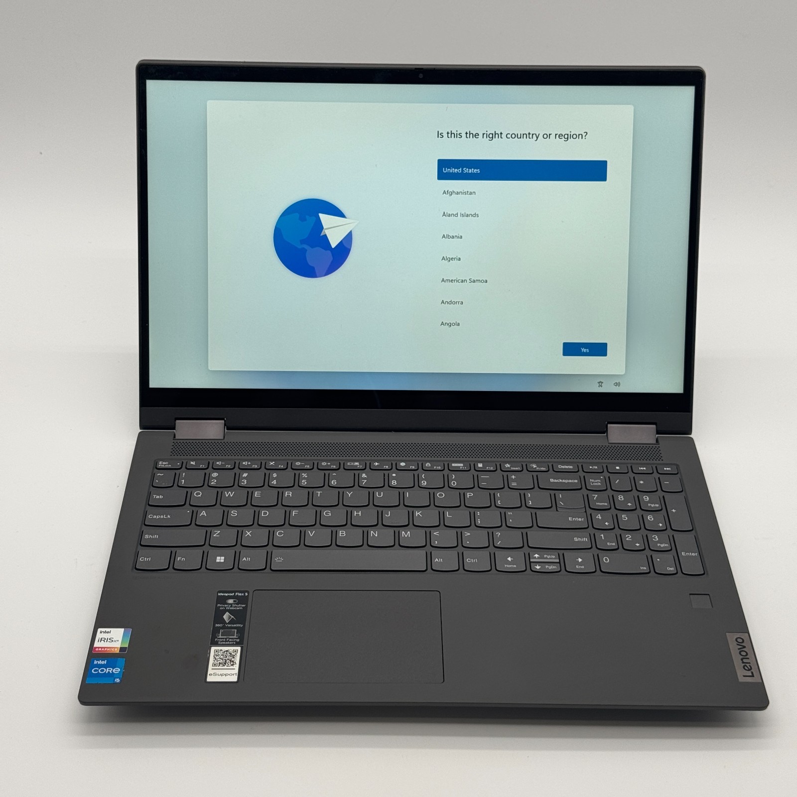 Lenovo IdeaPad Flex 5 15.6" Touch i5-1135G7 8GB 256GB SSD Windows 11 Home