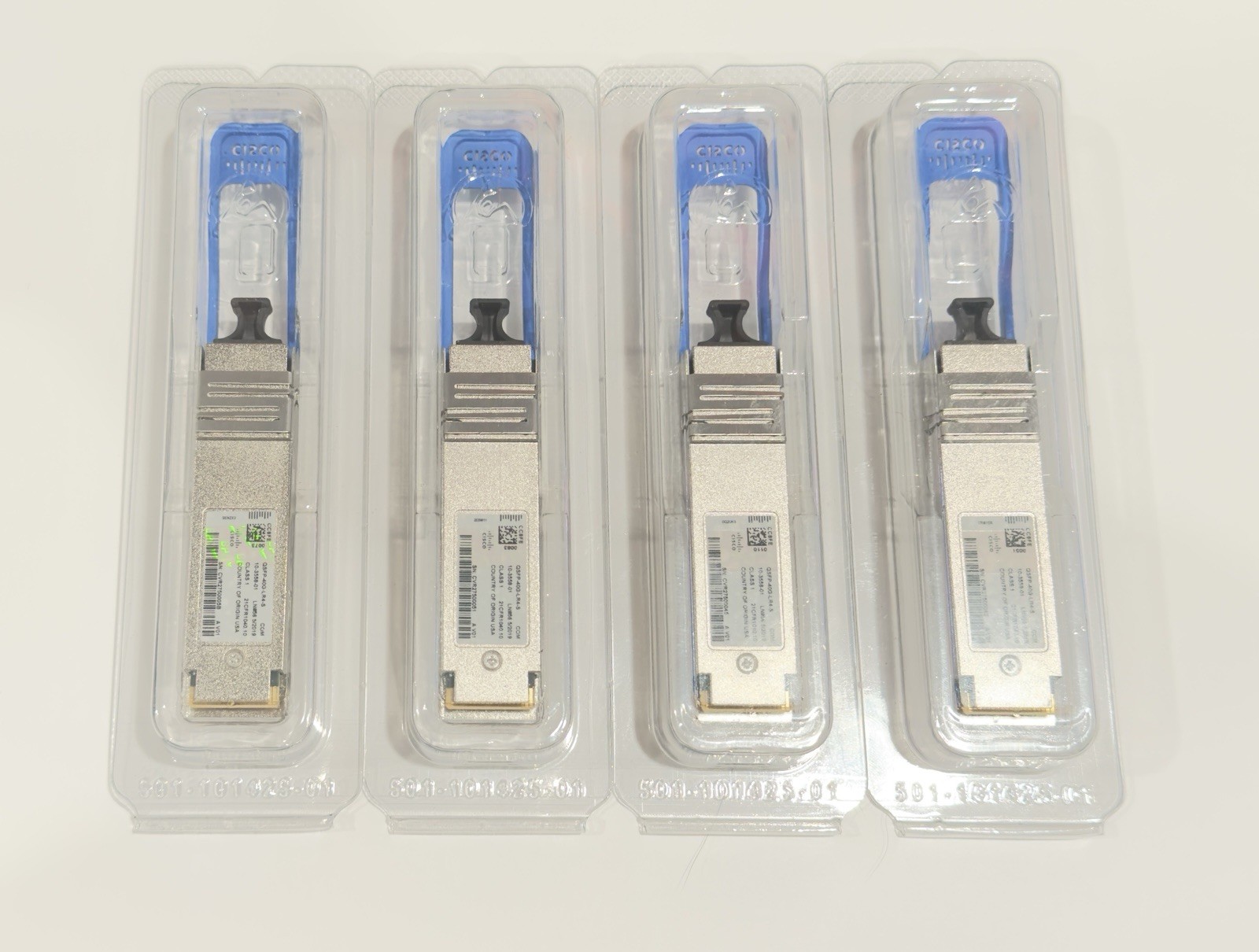 BRAND NEW 4X Cisco QSFP-40G-LR4-S 40Gb/s 1310 nm, 10km, Enterprise-Class Modules