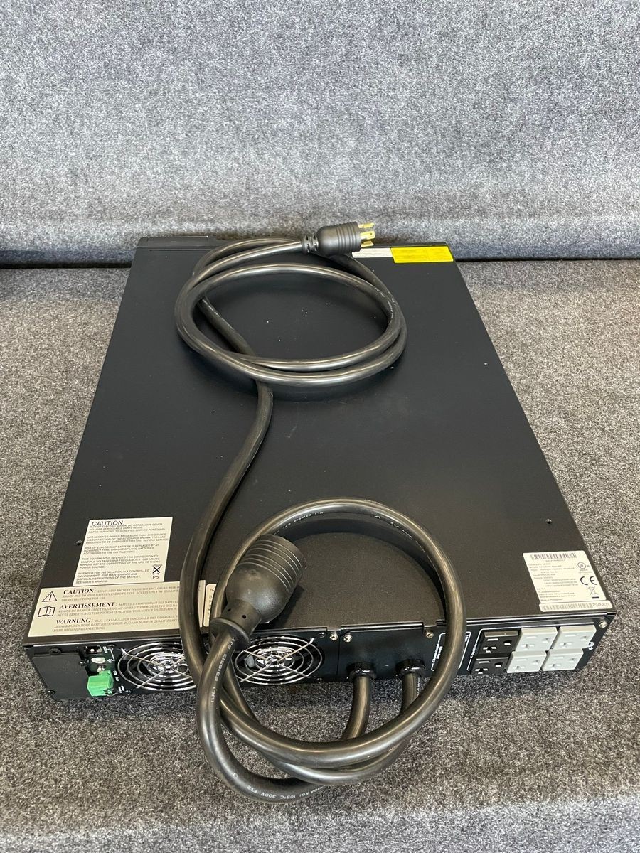EATON 5P UPS 3000VA 2700W 120V True SineWave Rack/Tower*