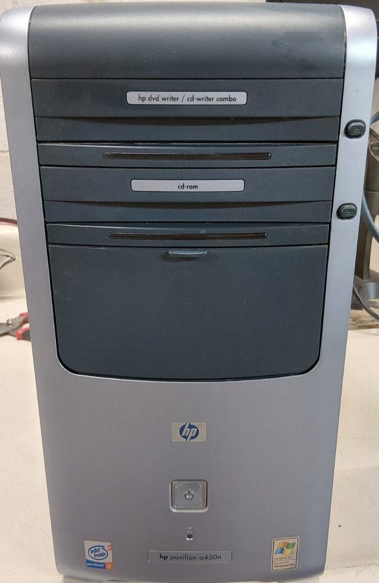 Vintage Retro Gaming PC- HP Pavilion A450N Pentium 4 HT 3.0GHz Boots