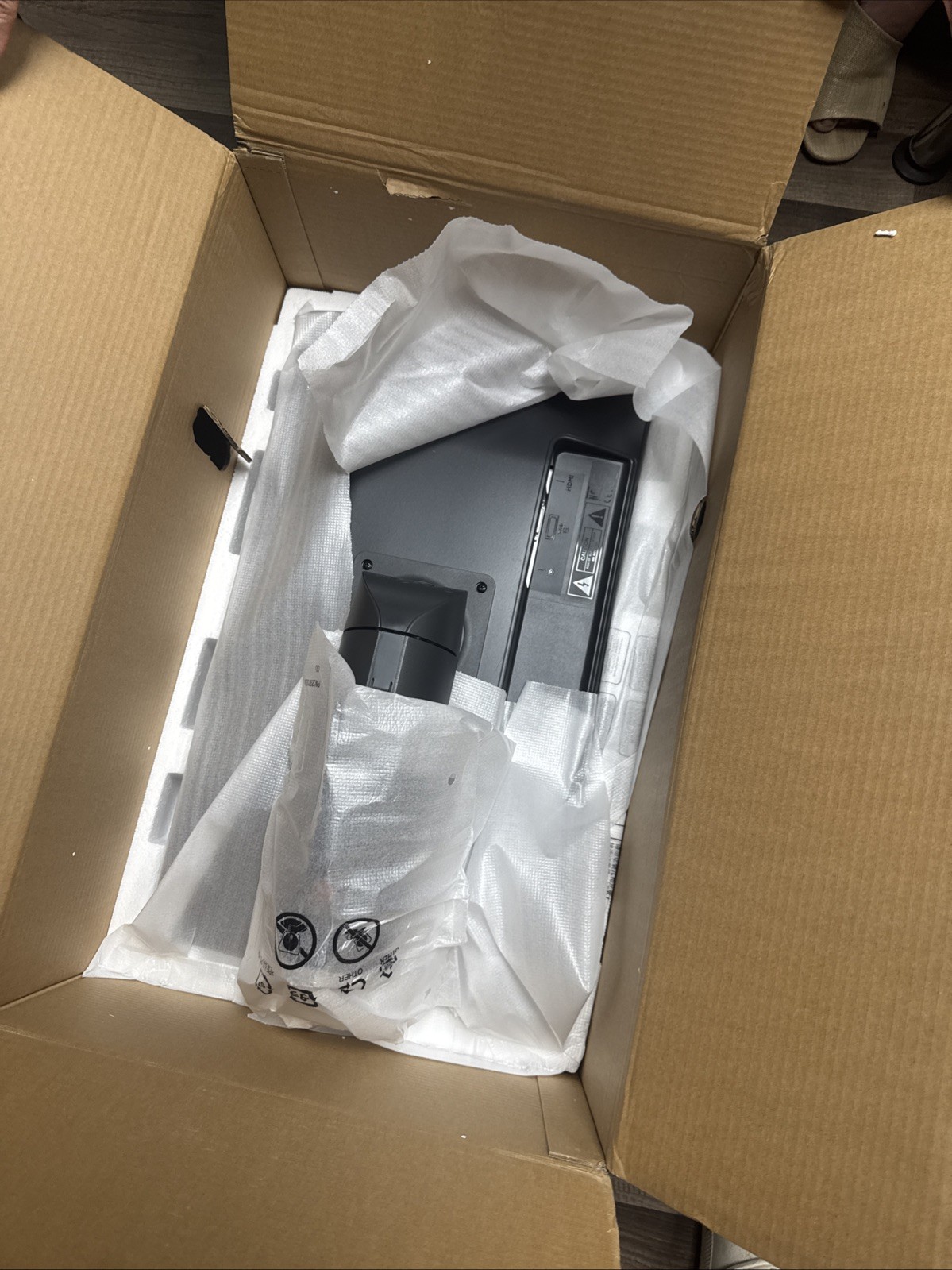 BenQ ZOWIE 24 inch Widescreen TN LCD Monitor