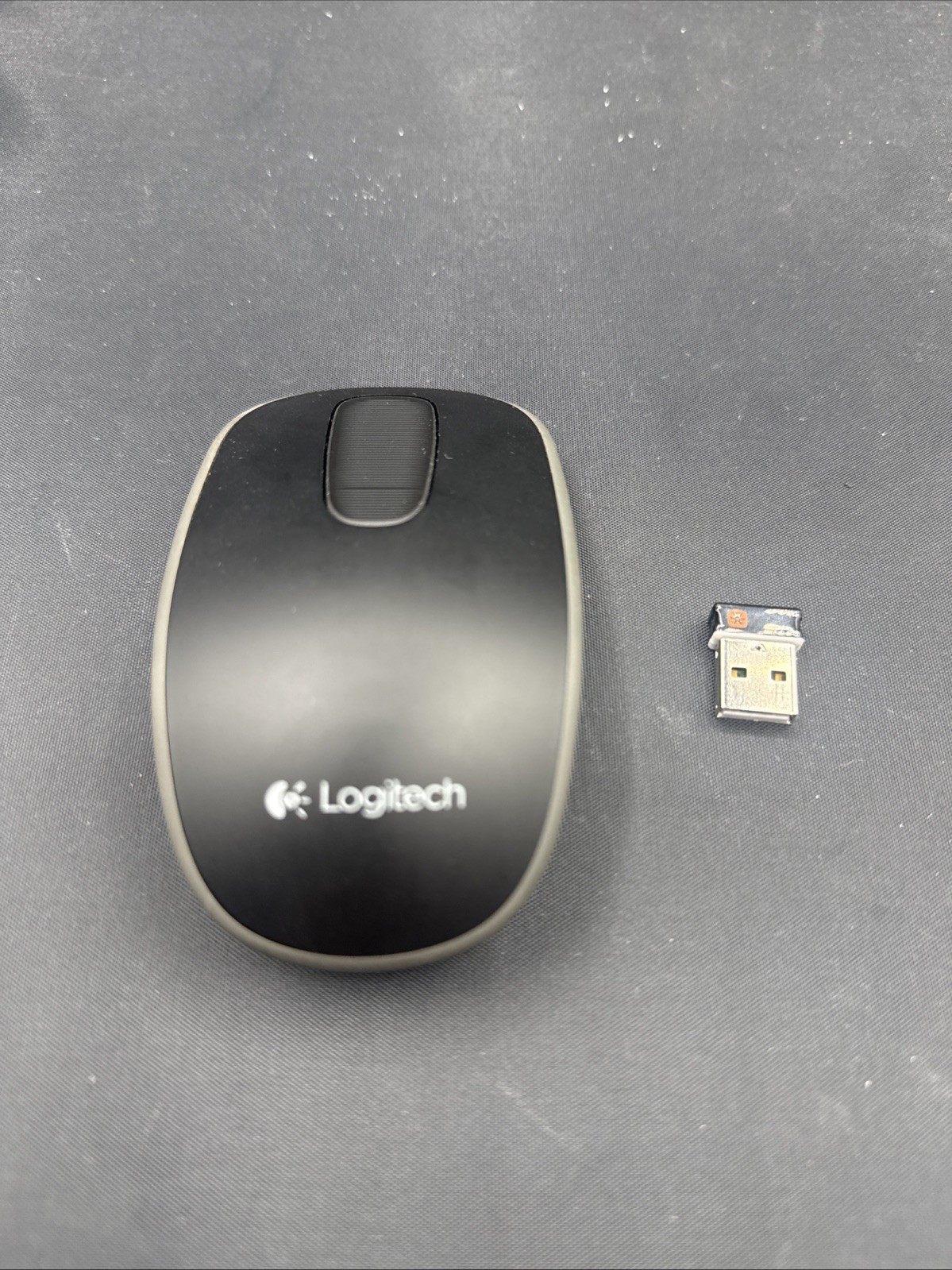 Logitech T400 Zone Touch Wireless Mouse - With Receiver - Tested