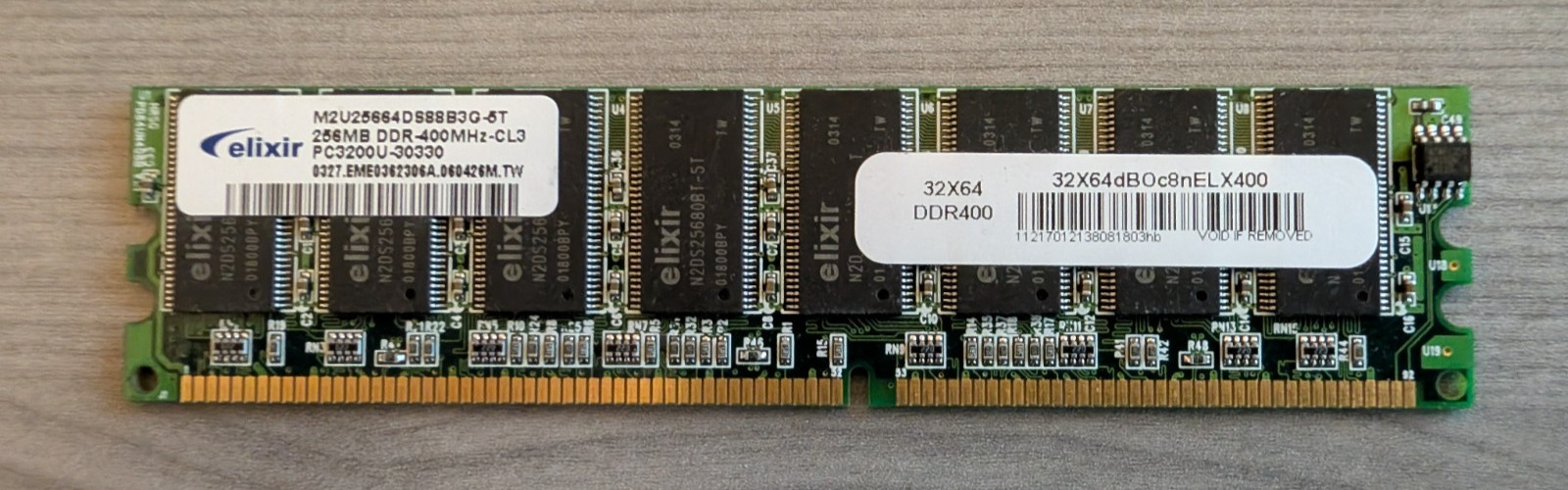 Elixir 256MB DDR-400 PC3200U 184-Pin Desktop RAM M2U25664DS88B3G-6T