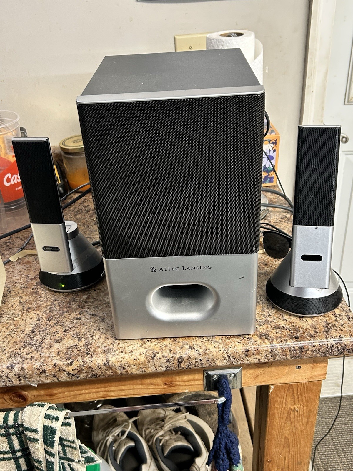 Altec Lansing VS4221 Powered Audio System Computer 2.1 Stereo System No Remote