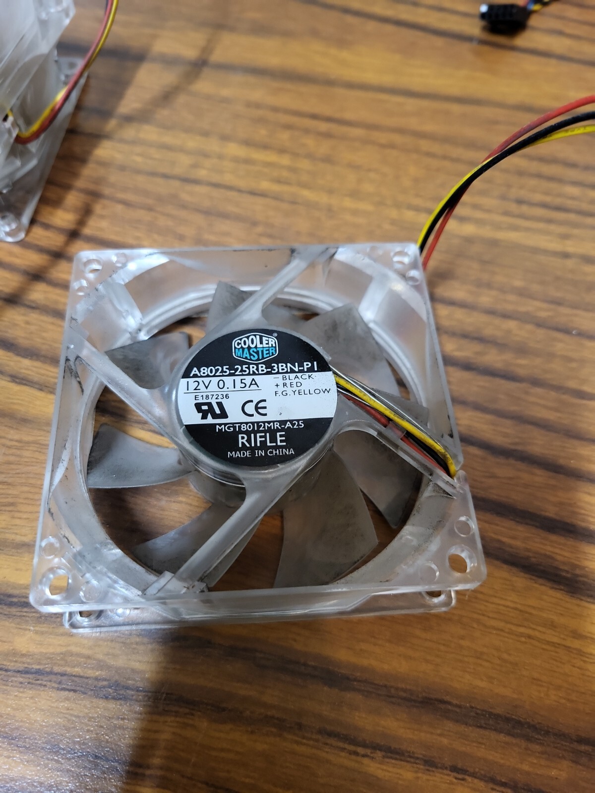 Cooler Master A8025-25RB-3BN-P1 3-Pin 3-Wire 80x80x25mm 12V 0.15A