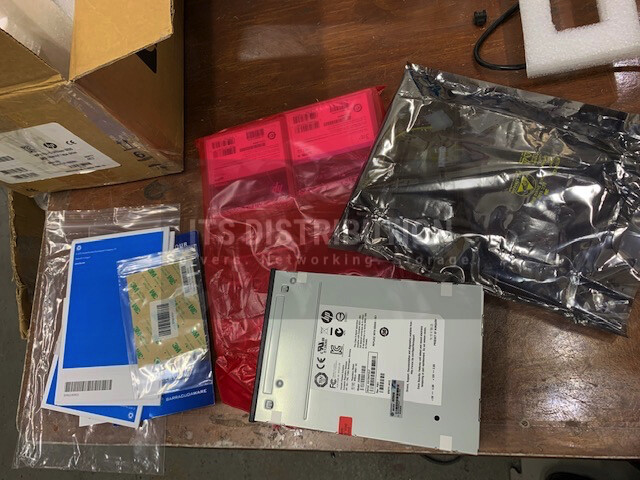 EH899B I HP LTO-5 Ultrium 3280 SAS Internal Tape Drive OPEN BOX