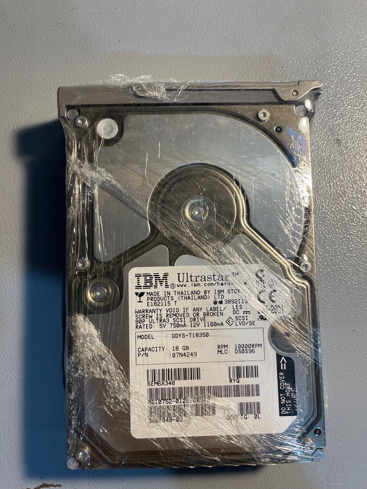 IBM Ultrastar 18GB DDYS-T18350 07N4249 10K RPM 3.5 in
