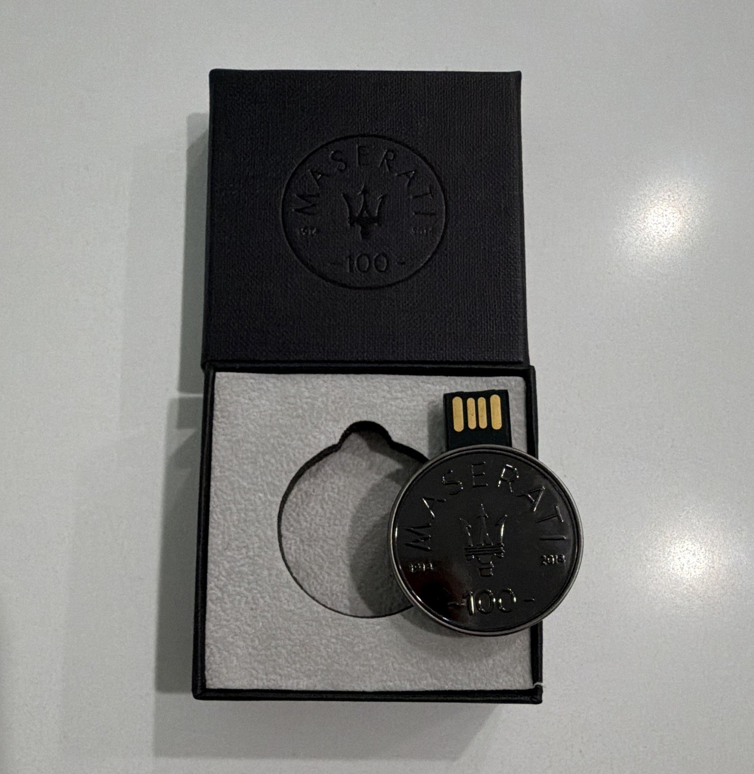 OEM Maserati 100 Anniversary USB 2.0 Flash Drive Black In Box MPN 02043962