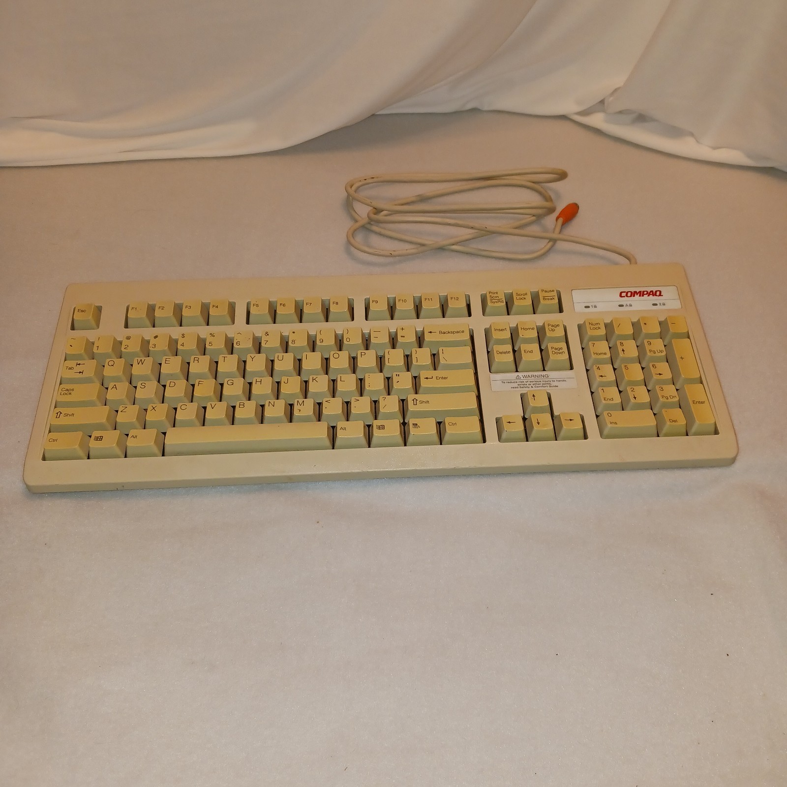 COMPAQ Keyboard RT6656TW 121740-001A Vintage Mechanical Wired Clacky Keys 