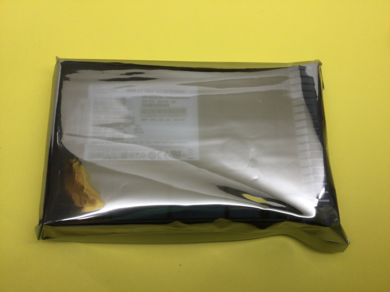 863737-B21 HPE 800GB SATA 6Gb/s WI LFF SCC 3.5" SSD 864134-001 New