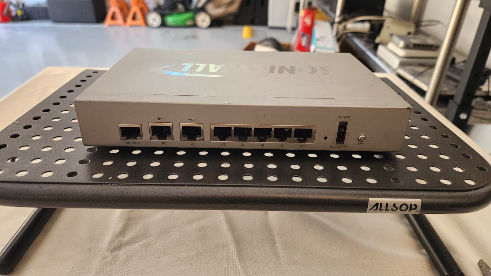 SonicWall TZ215 APL24-08E 7-Port Gigabit Firewall Security Appliance - Used