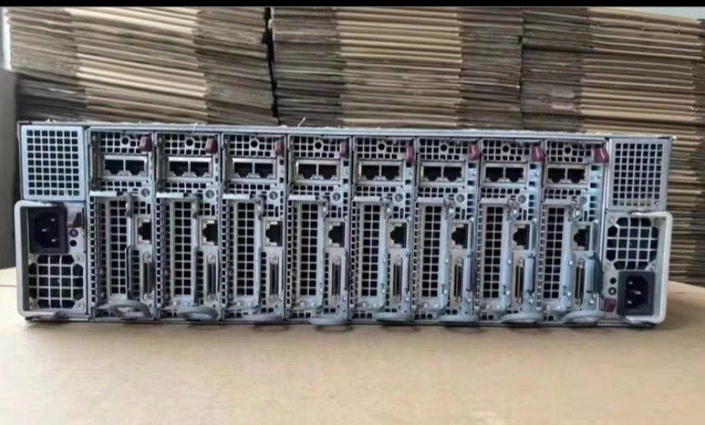 Supermicro 5037MR-H8TRF Server Support E5-1600/2600 V1 V2 CPU 8XNode