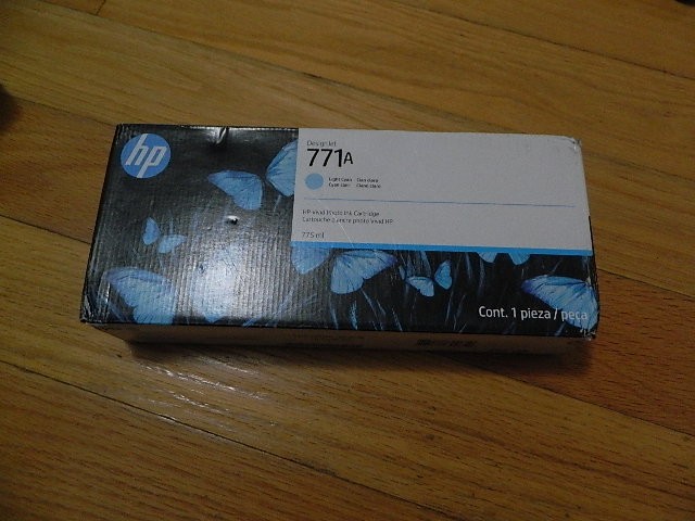 2018 GENUINE HP 771A Light Cyan 775ml Cartridge B6Y20A DESIGNJET Z6200 NEW SEALE