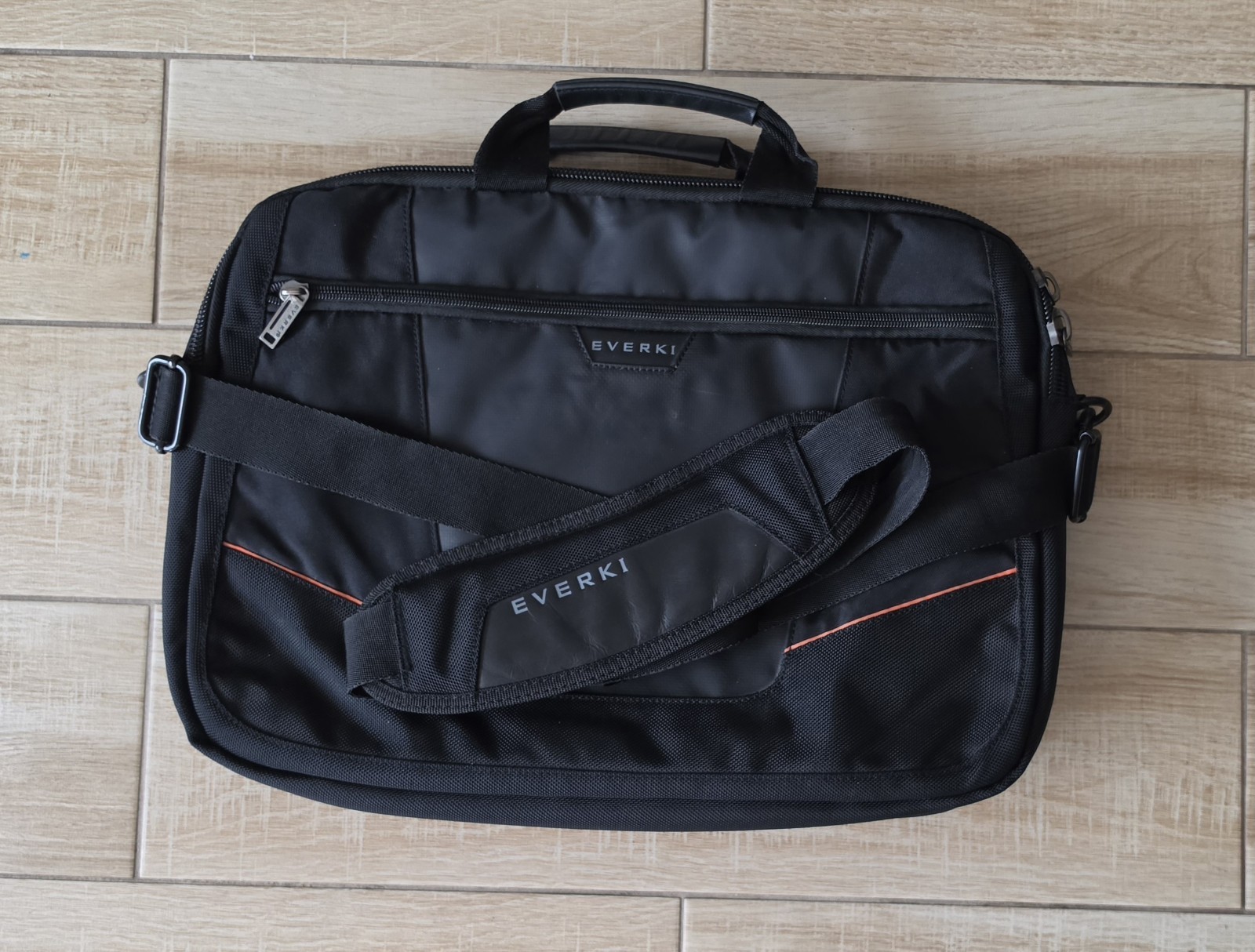 EVERKI Flight Checkpoint Friendly Laptop Bag Shoulder Strap Travel Briefcase 