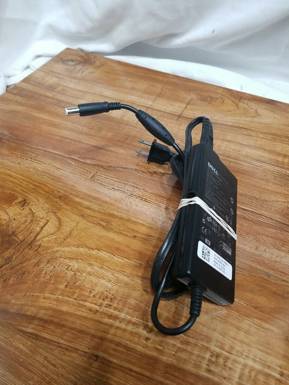 #E) Genuine Dell Latitude Inspiron 65W AC adapter SADP-65UB A DA65NS3-00 DK138