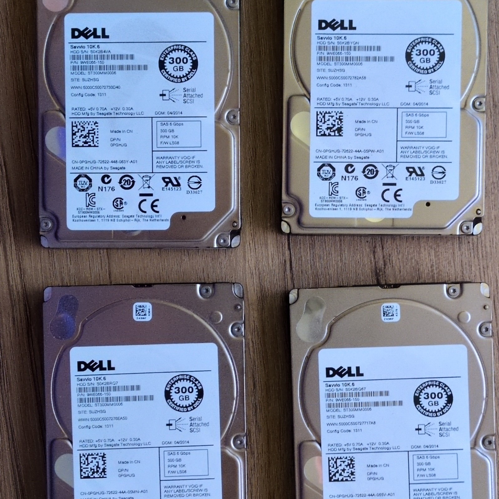 Dell Savvio 10K.6 300GB 2.5" SAS 10000RPM 64MB Hot Swap HDD Lot of 4