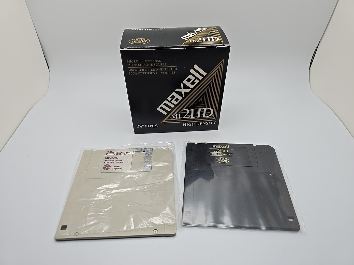 Lot of 14 Floppy Discs 4 Nashua 10 Maxell MF2HD 3.5" IBM Micro Floppy Disks
