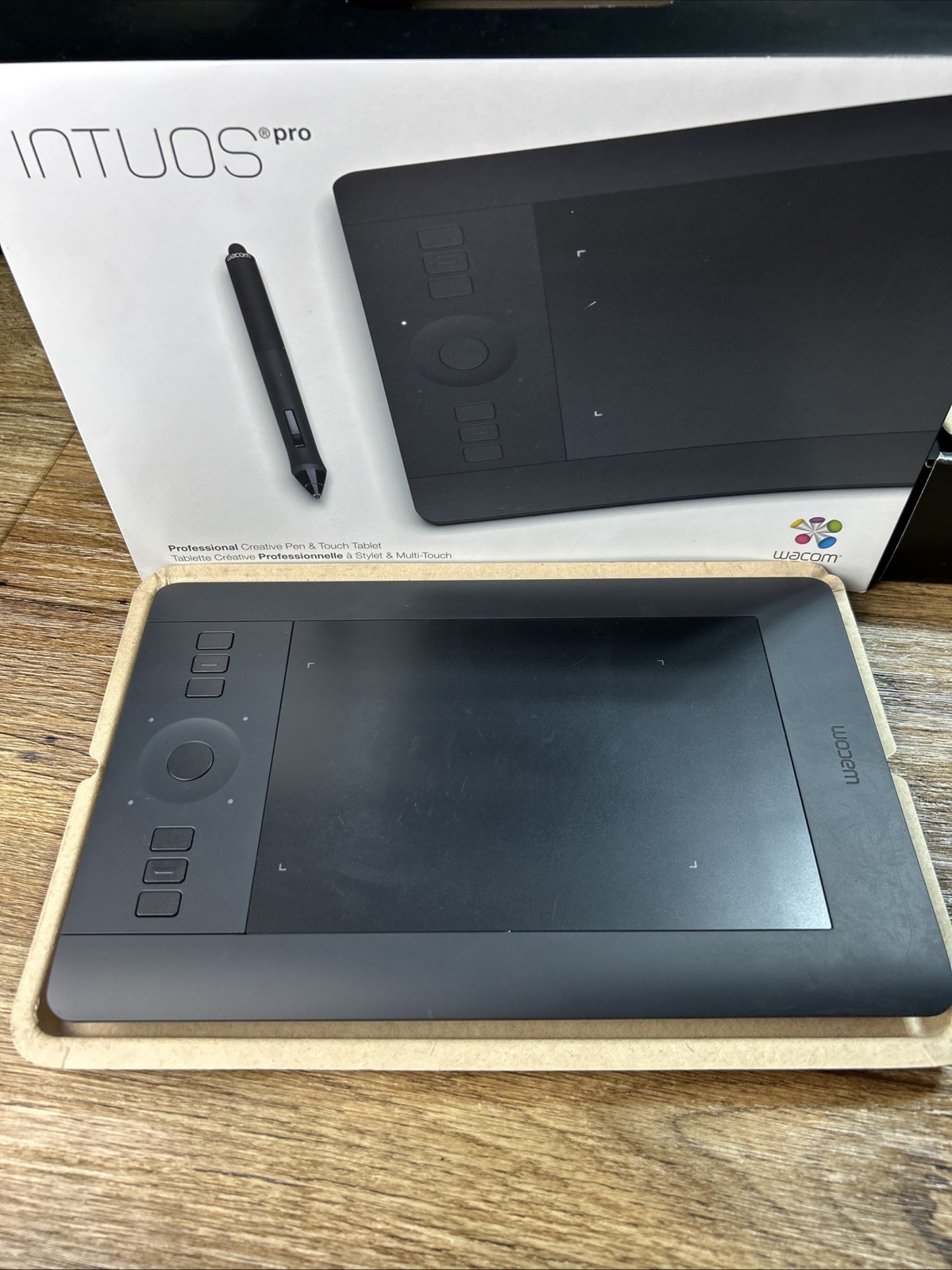 Wacom PTH451 Intuos Pro Graphics Touch Tablet (Black, Small), Lightly Used Works