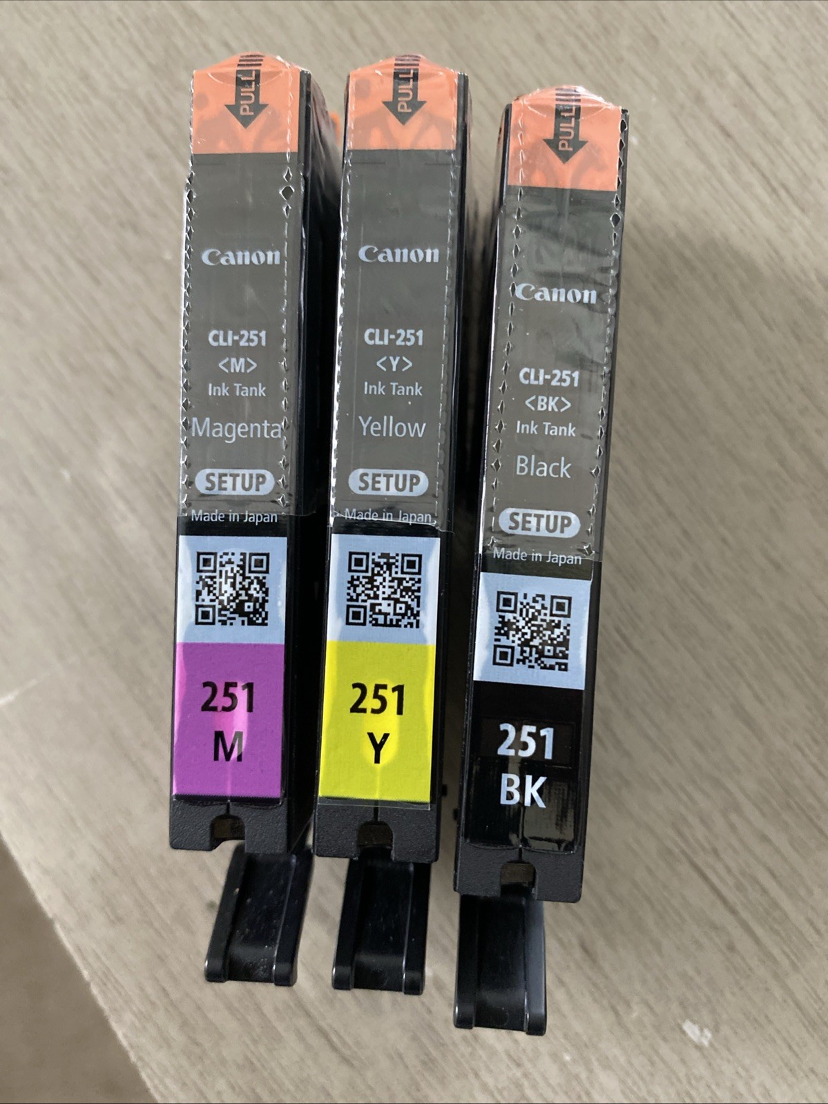 Lots Of 3 Ink Cartridges Canon Magenta, Yellow, Black CLI-251 Out Of Box