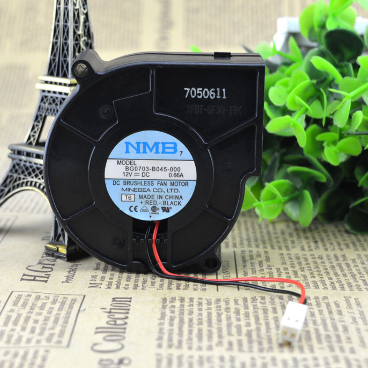 NMB 7530 7cm BG0703-B045-000 12V 0.66A Projector Drum Turbo Blower Cooling Fan