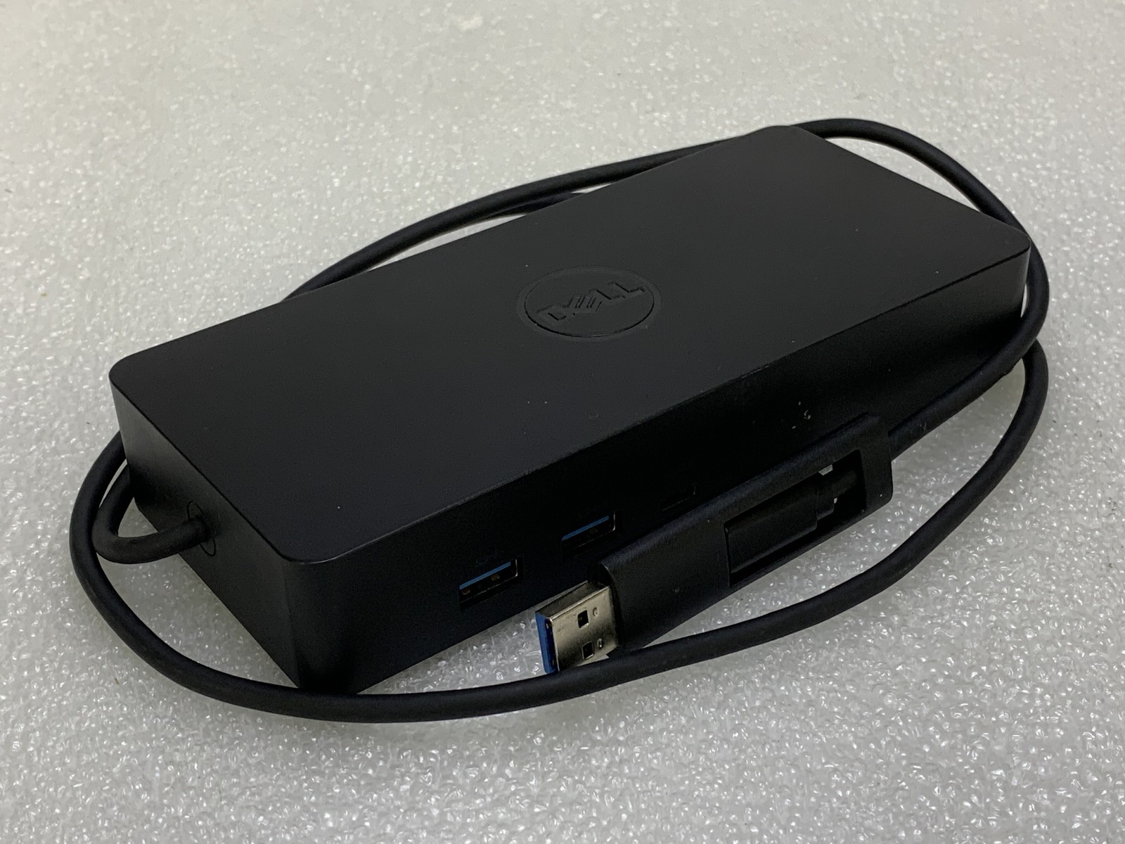 Dell D6000S Universal Docking Station USB-C USB-A Black 4K Triple Display Black