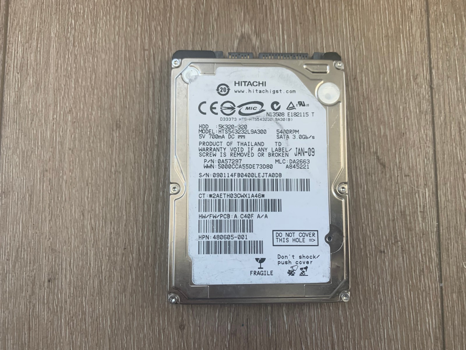 Hitachi Travelstar 5K320 HTS543232L9A300 0A57297 320GB 2.5" 5400RPM SATA HDD