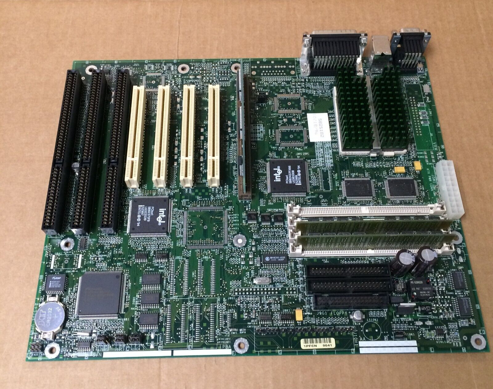 GATEWAY 2000 INDUSTRIAL MOTHERBOARD ISA,PCI,ATX, PENTIUM Family 133 CPU/32MB RAM