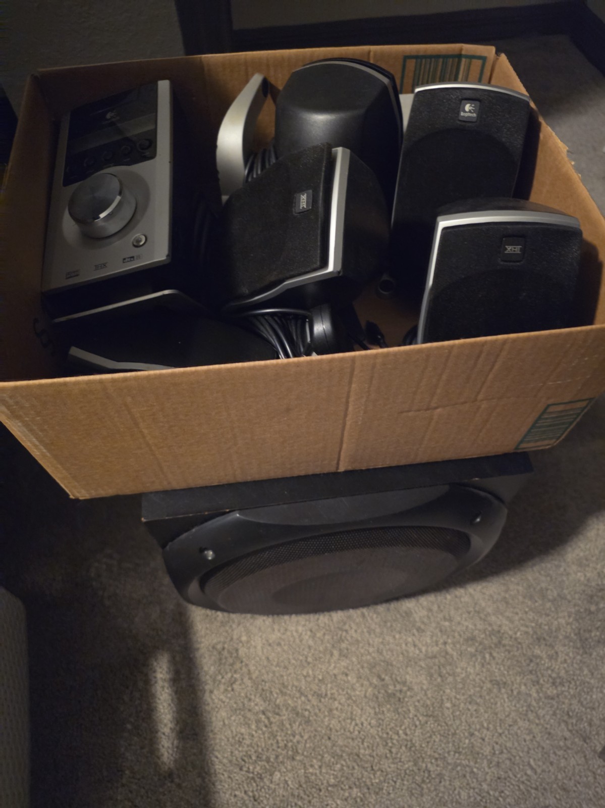 Logitech Z5500 THX-Certified 5.1 Speaker System - Fast Ship
