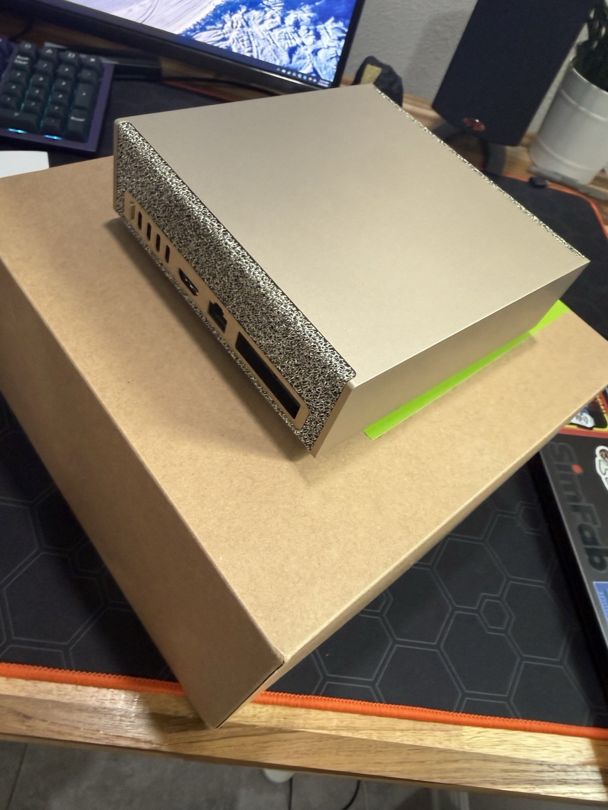 NVIDIA DGX Spark 4 TB NVMe 128 GB DDR5x 1000 AI TOPS GB10 Grace Blackwell