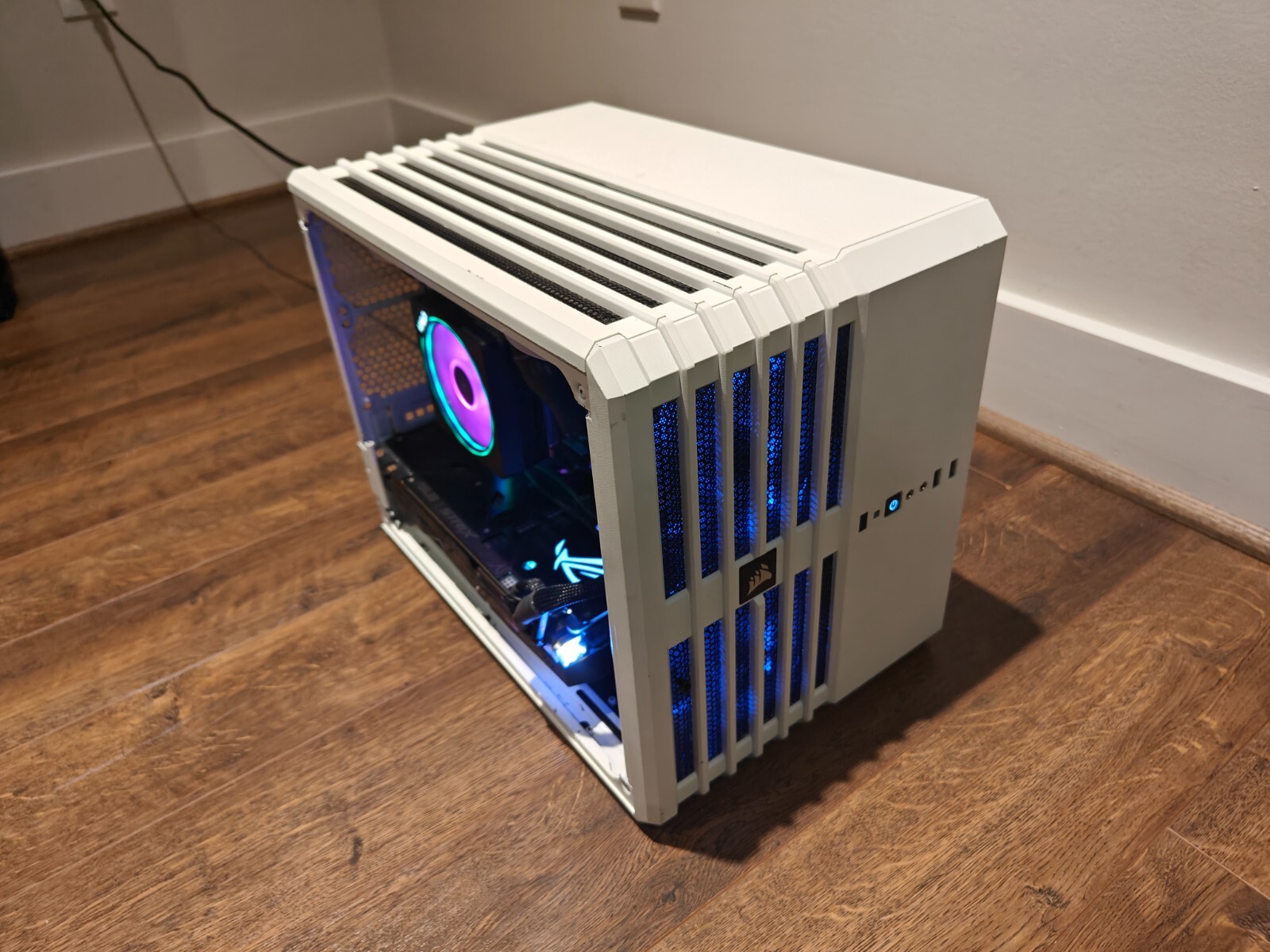 Custom Mini ITX Gaming PC for sale AMD Ryzen 7 2700x, Asus Strix 1080, 16gb ram