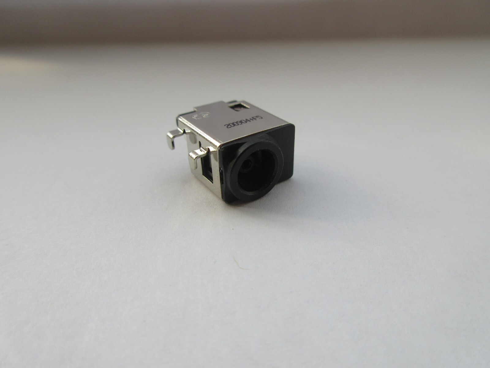 NEW DC Power Jack Plug Socket For Samsung R, RC, RF, RV series