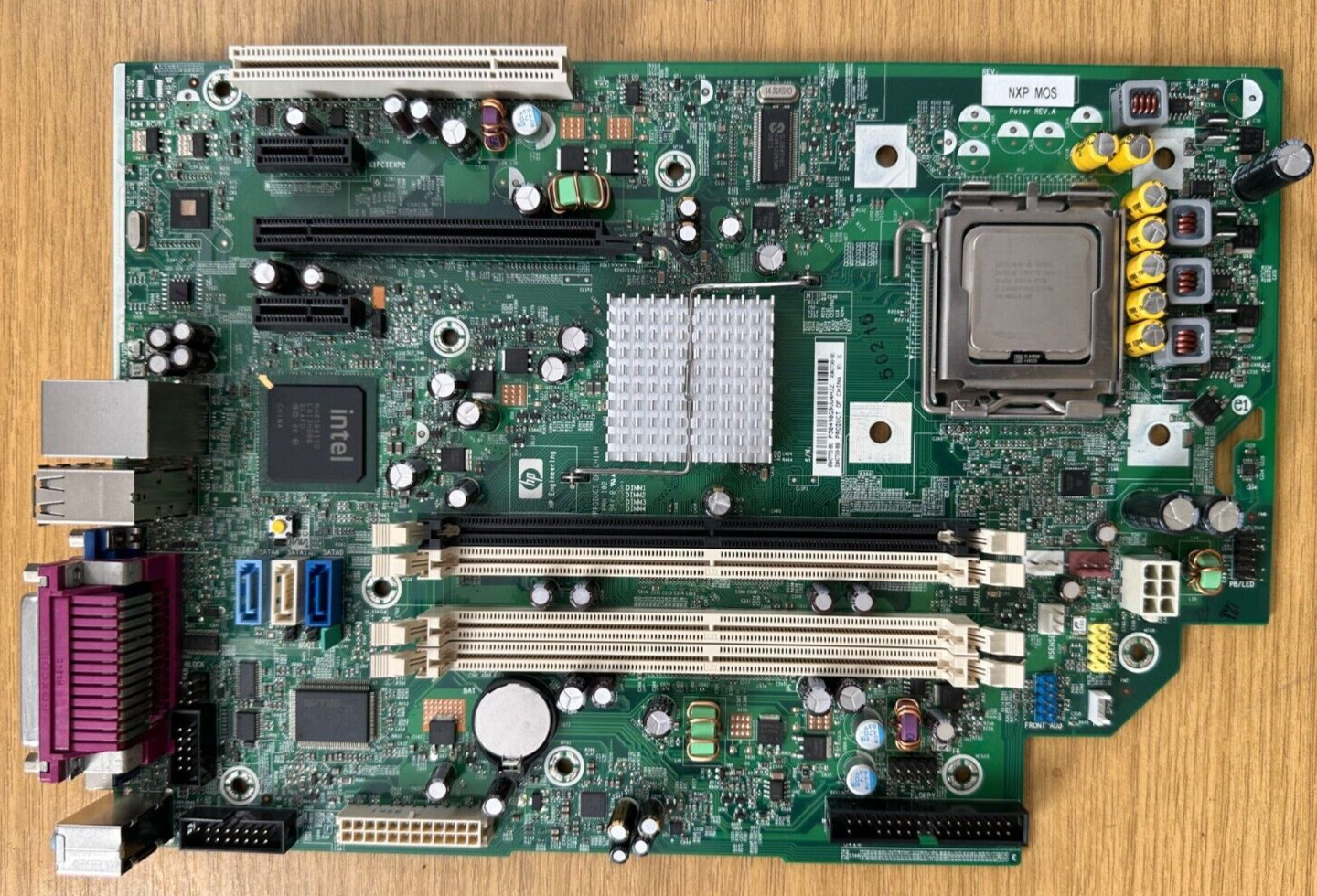 HP 437793-001 Intel Q35 Express s775 DDR2 PCI-E 437348-001 Motherboard + CPU SLA9X