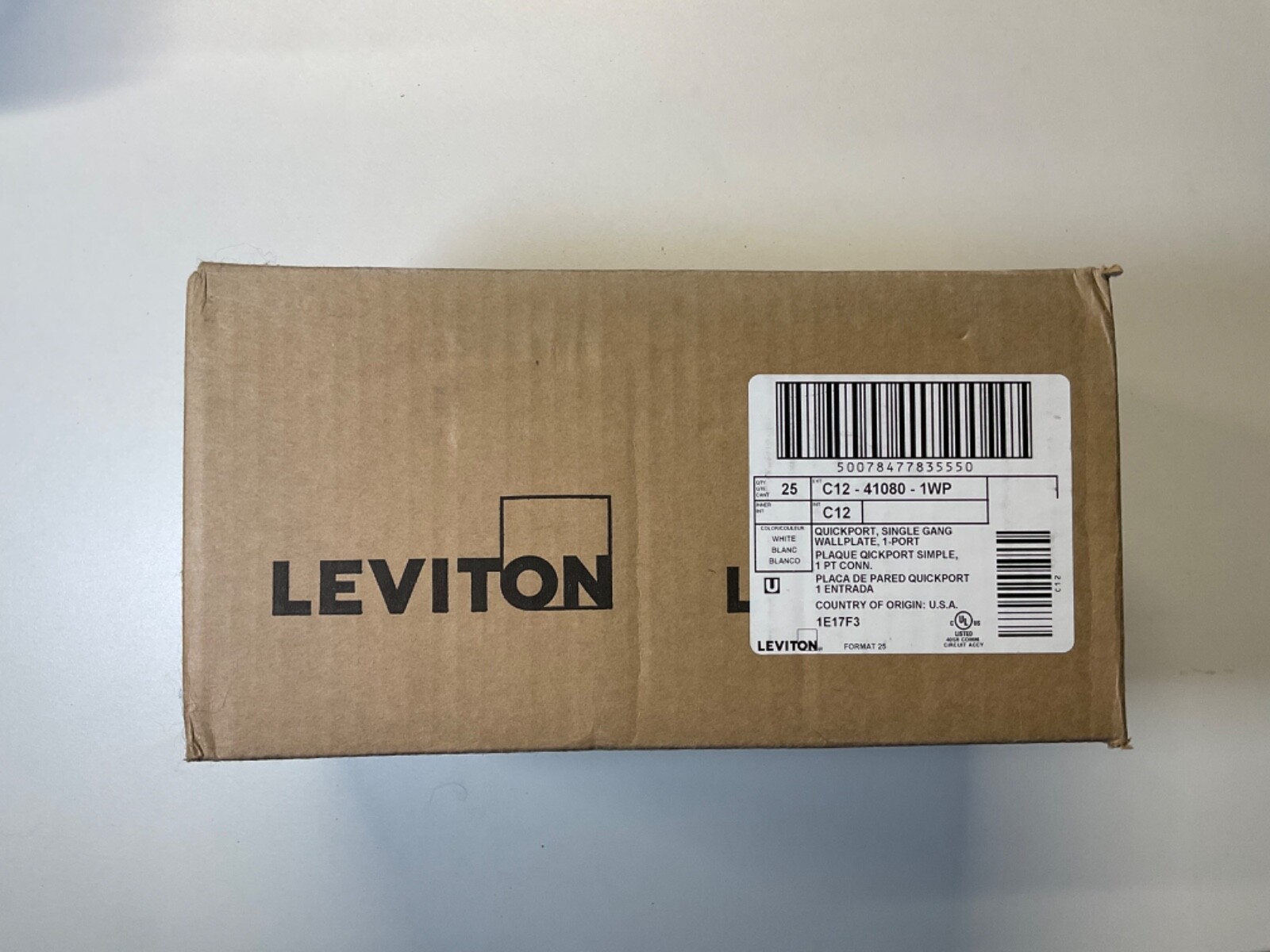 41080-1WP 1-Port Leviton Single-Gang QuickPort Wallplate, White - PACK OF 25