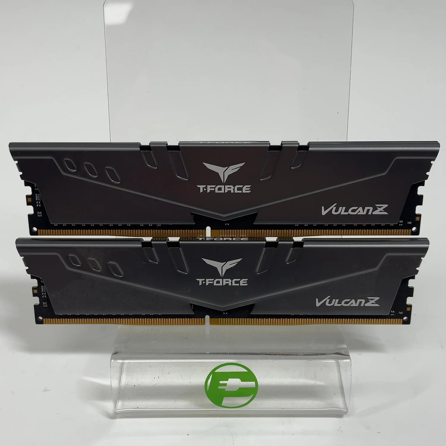 TeamGroup T-Force Vulcan 16GB (2x8GB) RAM DDR4 3200MHz TLZGD48G3200HC16FBK