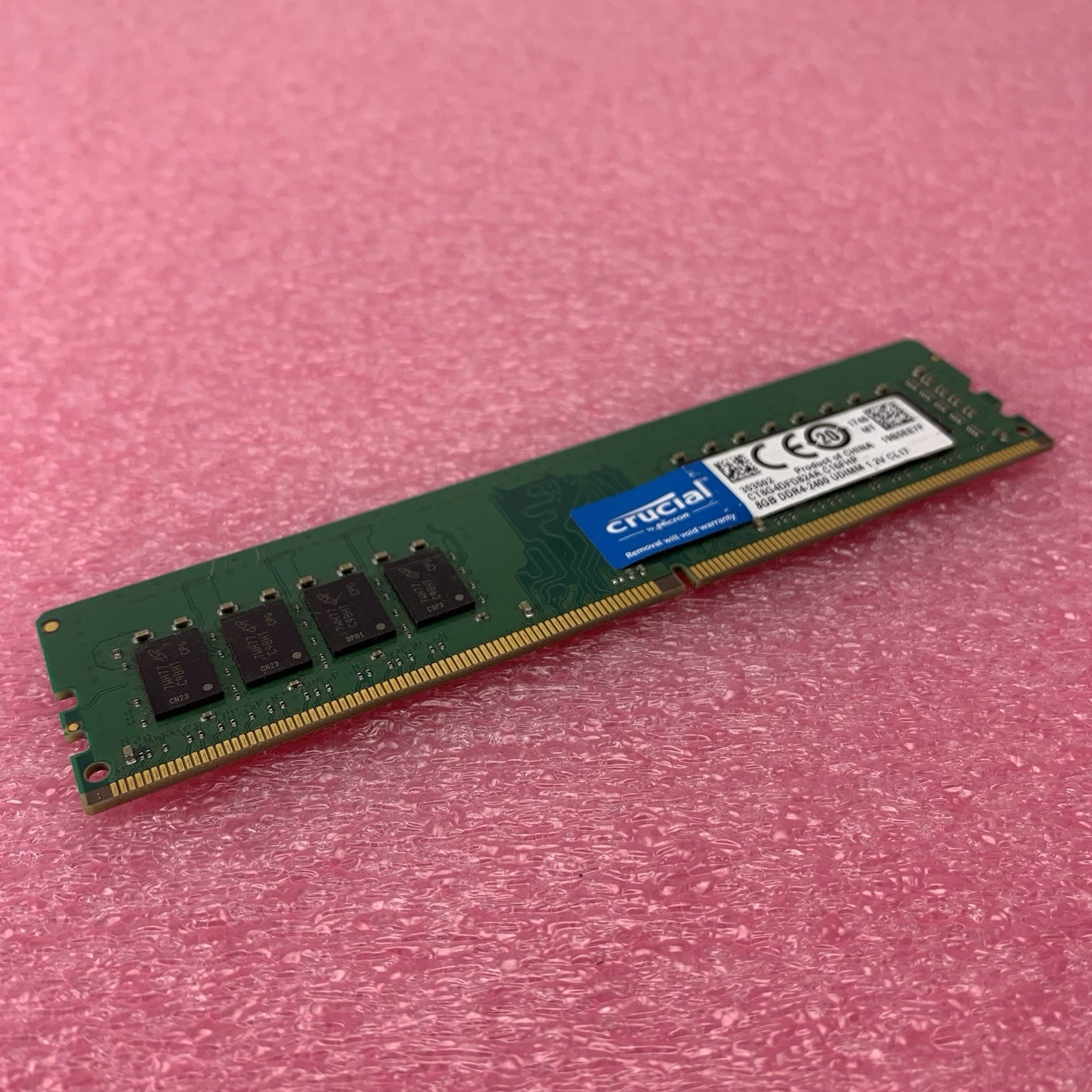 Micron Crucial CT8G4DFD824A.C16FHP DDR4-2400 8GB 1Rx8 Desktop Memory RAM