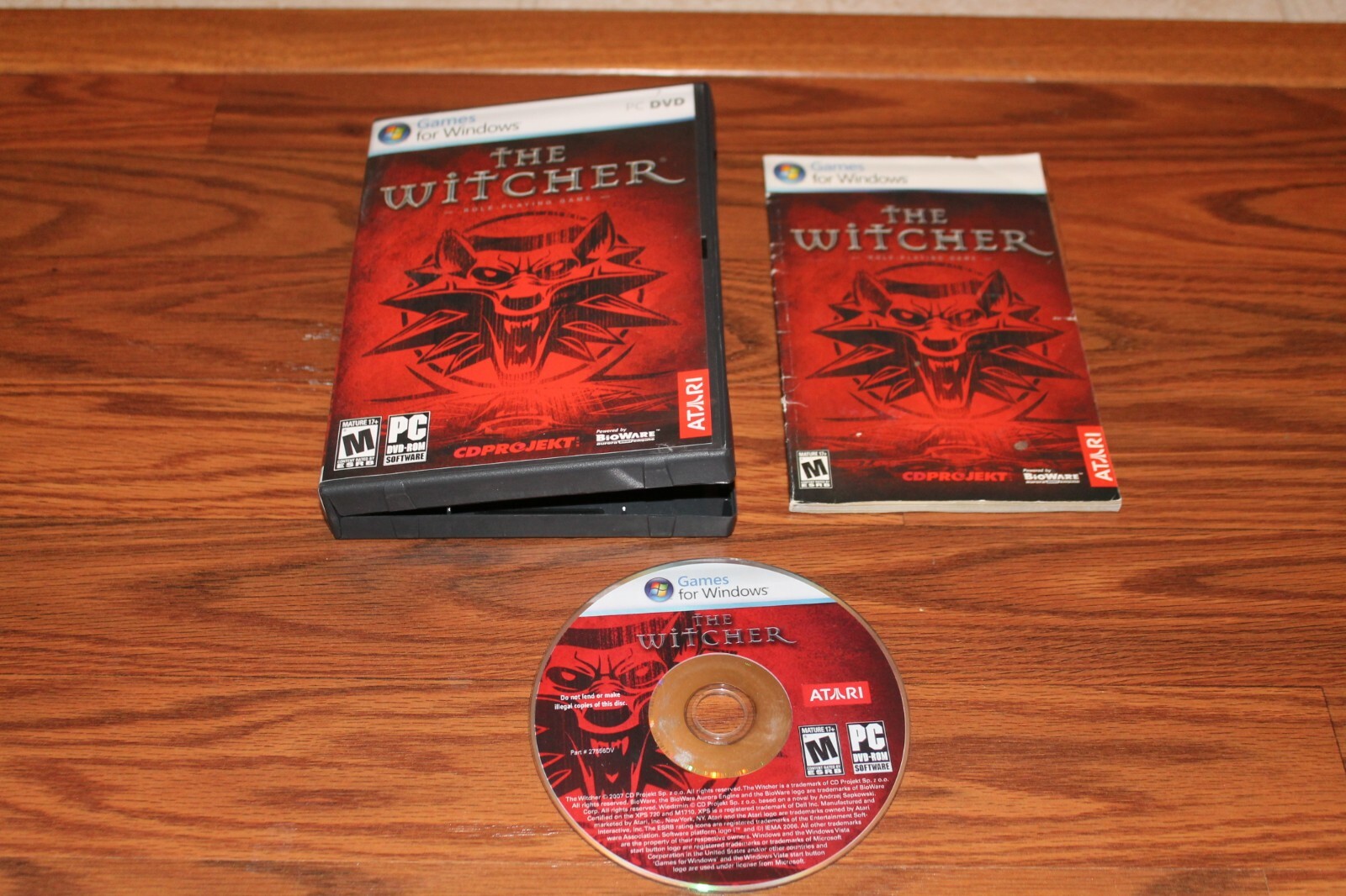 The Witcher (PC, 2007) CD-ROM Game with case and manual