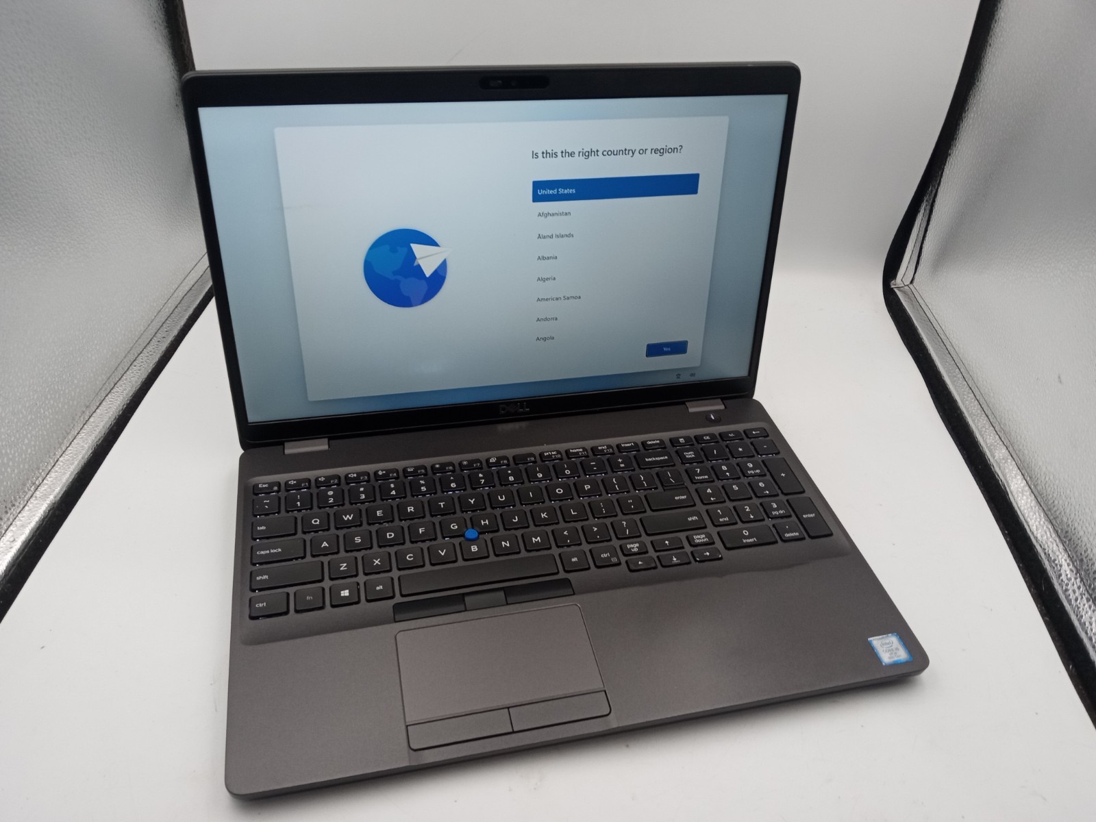 Dell Latitude 5500 15.6" Laptop Intel i5 8GB RAM 128GB SSD Windows 11 *READ* -RR