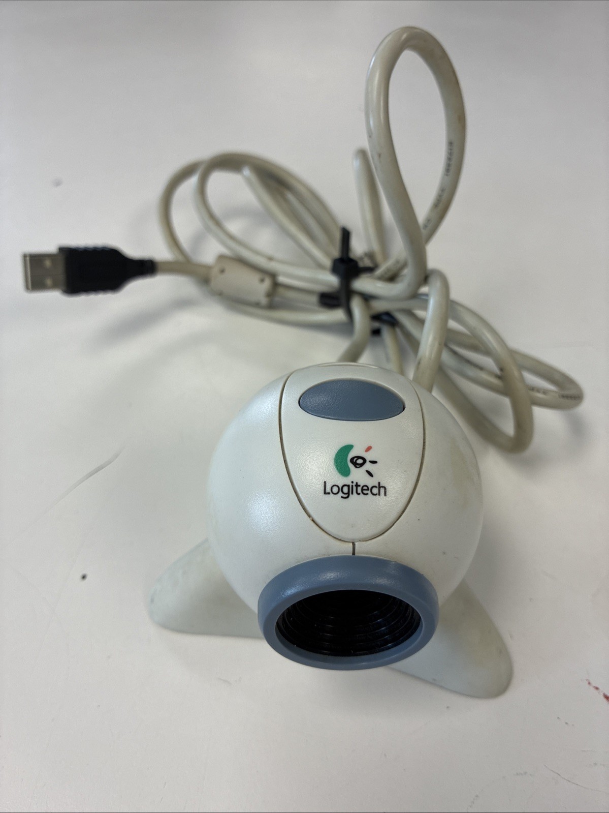 Vintage Logitech Quickcam USB Webcam 2000s Computer Wired Camera Base *Untested*